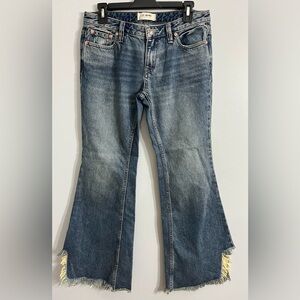 We The Free People Vintage Raw Hem Flared Jeans Size 26 Fringe Cut Out